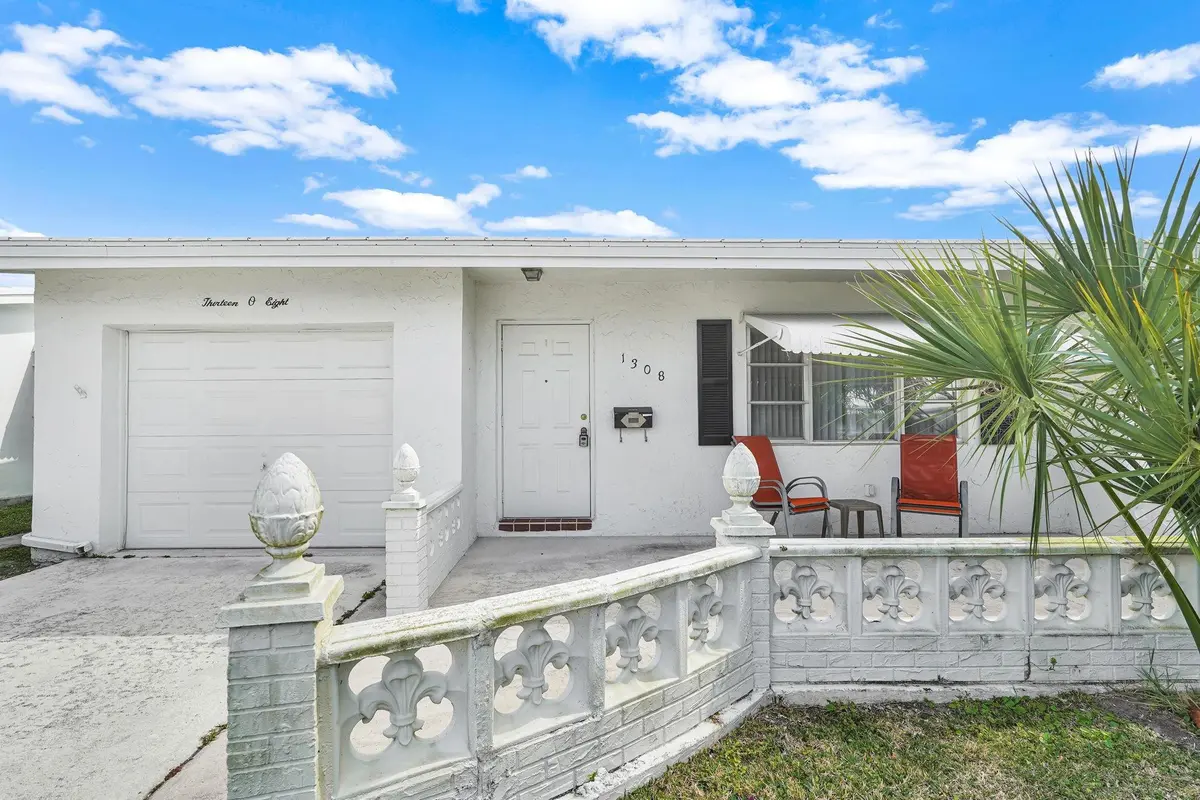 Photo 1 at 1308 SW 18th Street, Boynton Beach