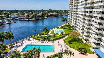 3200 NE 36th Street 612, Fort Lauderdale – Stock Cooperative for sale