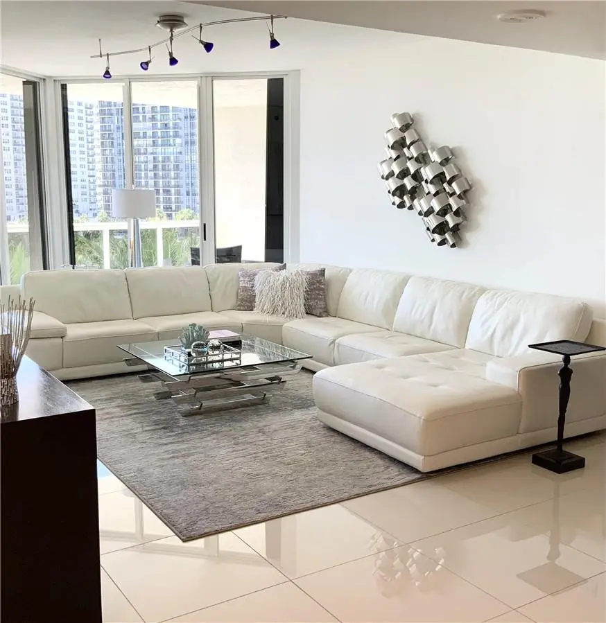 Photo 2 at 3100 N Ocean Boulevard 606, Fort Lauderdale