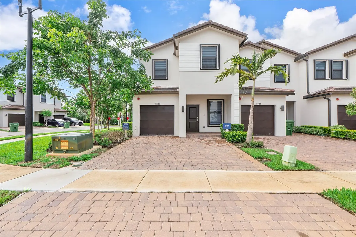 Photo 2 at 15987 SW 2nd Place 1, Pembroke Pines