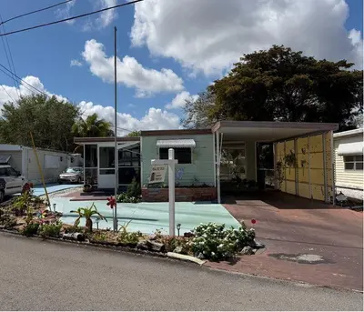 1865 SW 87th Terrace, Davie – sold