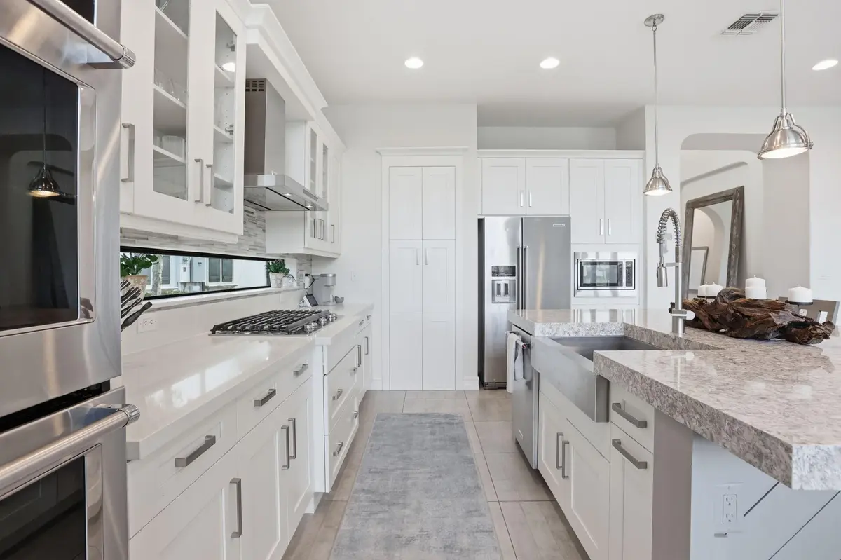 Photo 8 at 11585 Horizon Road, Parkland