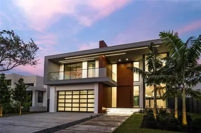508 NE 9th Avenue, Fort Lauderdale – Single Family Residence for sale