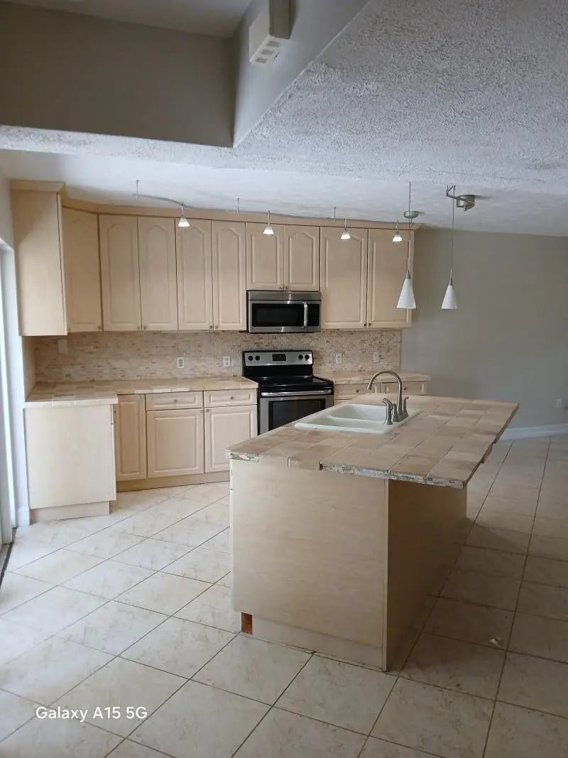 Photo 7 at 17131 SW 85th Avenue, Palmetto Bay