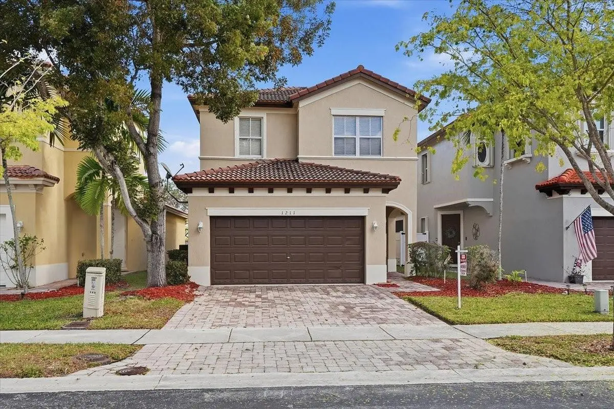 Photo 3 at 1211 NE 40th Road, Homestead