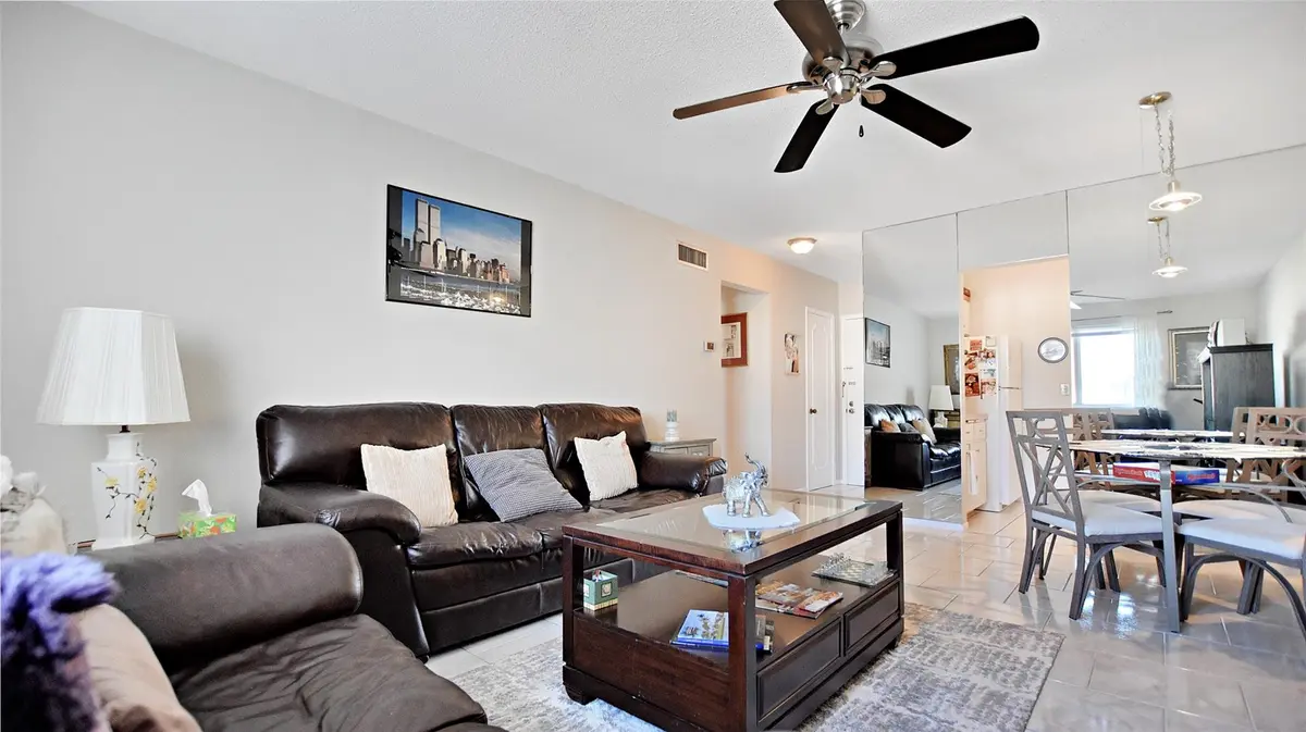 Photo 3 at 6263 NE 19th Avenue 923, Fort Lauderdale