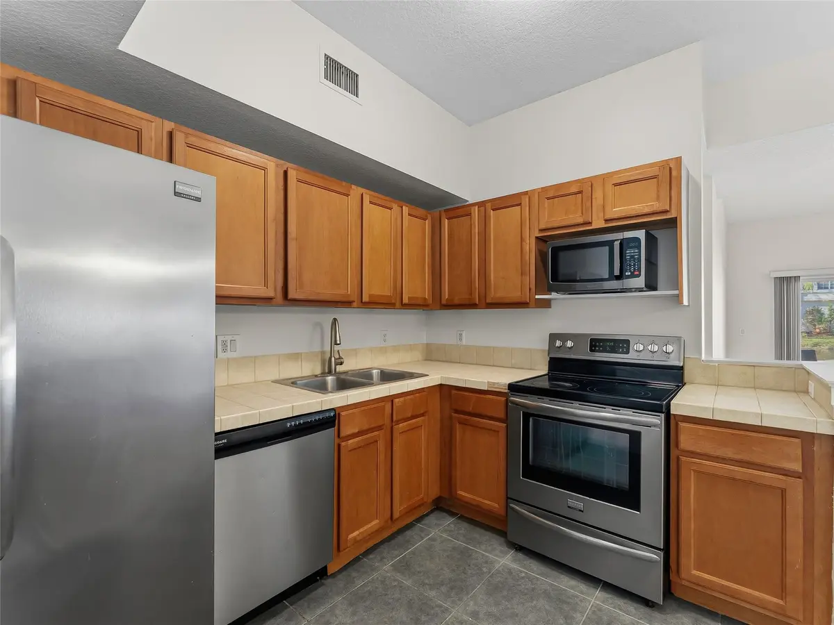Photo 6 at 504 7th Square 103, Vero Beach
