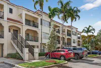 5980 W Sample Road 204, Coral Springs – sold