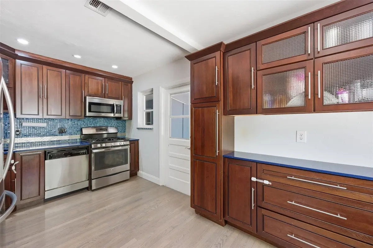 Photo 7 at 608 SW 13th Street, Fort Lauderdale