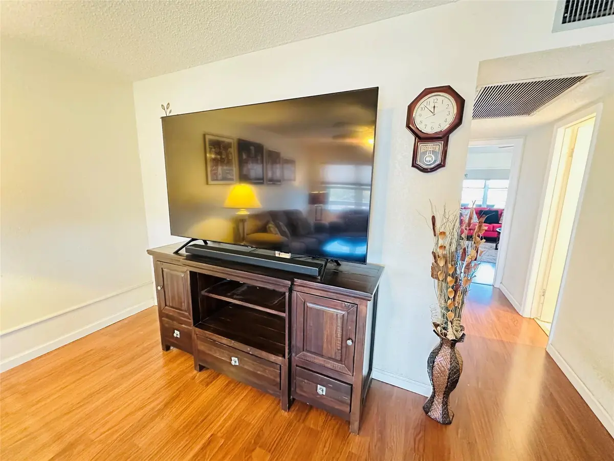 Photo 6 at 4050 Harwood E 4050, Deerfield Beach