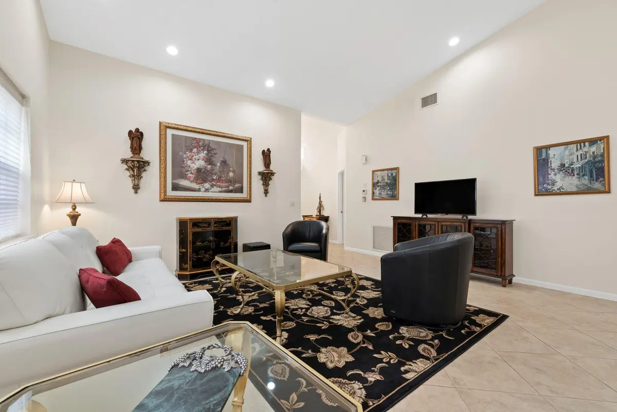 Photo 6 at 7743 Silver Lake Drive 7743, Delray Beach