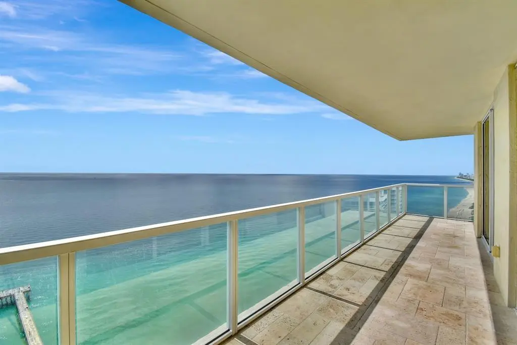 Photo 2 at 16699 Collins Avenue 3402, Sunny Isles Beach