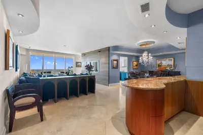 411 N New River Drive 2903, Fort Lauderdale – sold