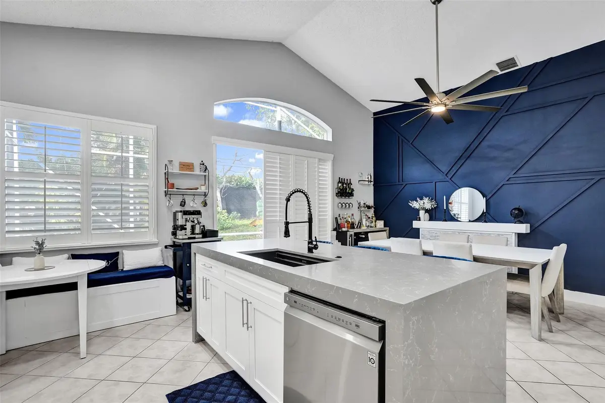 Photo 7 at 5137 Heron Place, Coconut Creek