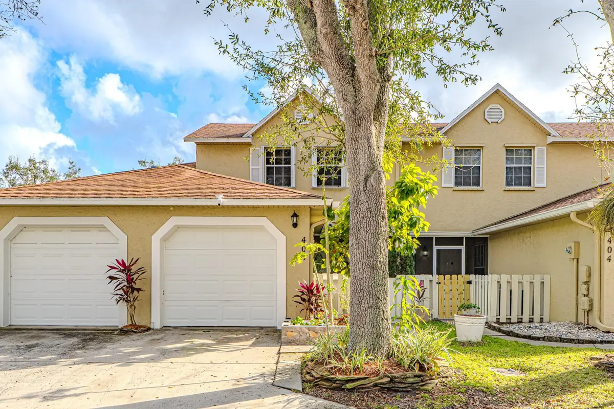Photo 1 at 405 Maplewood Drive 405, Greenacres