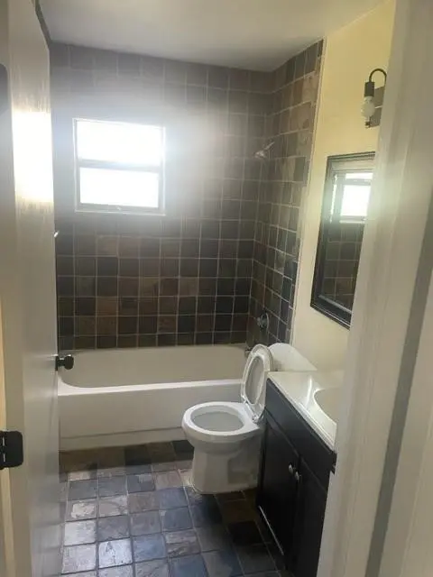 Photo 5 at 2516 NW 49th Terrace 728, Coconut Creek