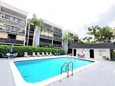 1021 Mockingbird Lane 114, Plantation – Condominium for sale