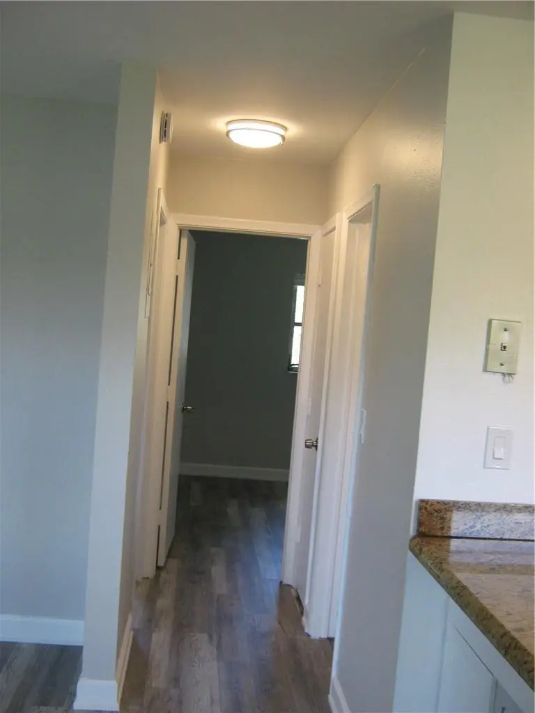 Photo 6 at 5162 NE 6th Avenue 317, Oakland Park