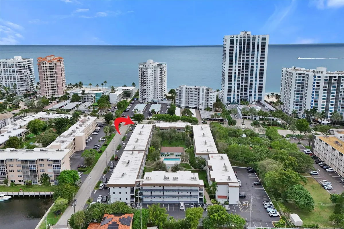 Steps To The Beach at 1501 S Ocean Boulevard 301, Lauderdale-By-The-Sea