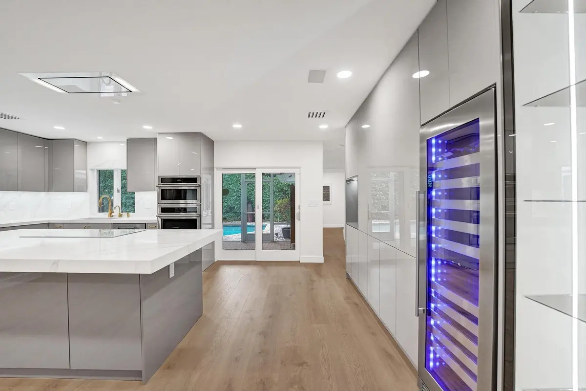 Photo 7 at 2510 NE 47th Street, Fort Lauderdale