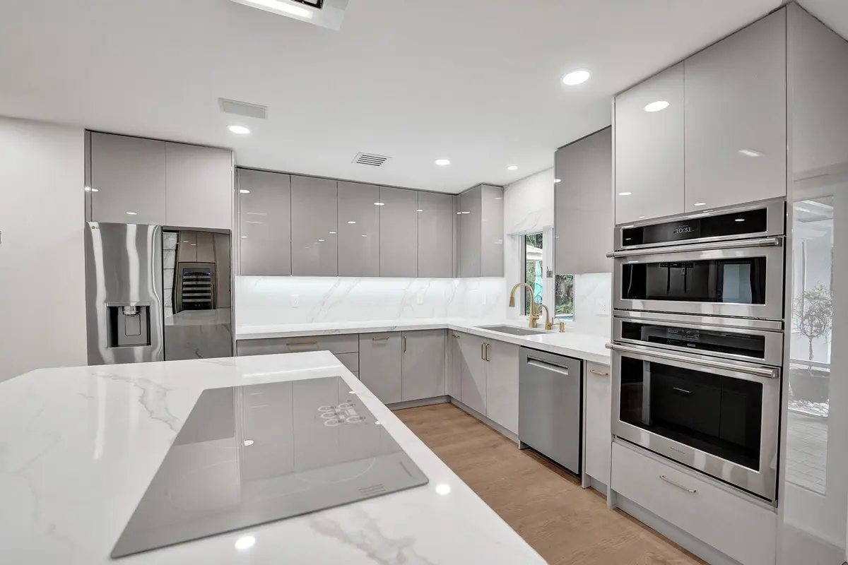 Photo 8 at 2510 NE 47th Street, Fort Lauderdale