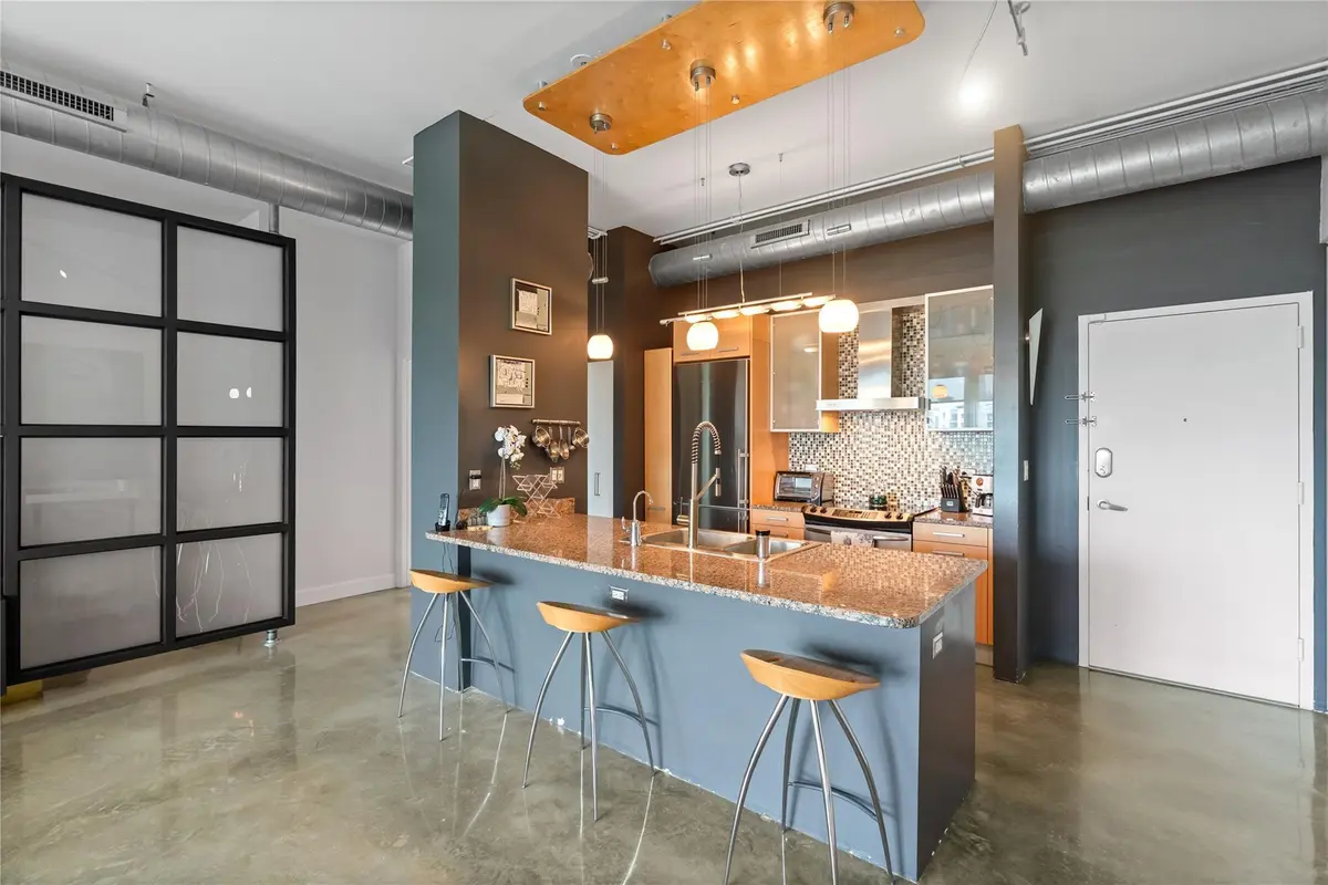 Photo 8 at 313 NE 2nd Street 405, Fort Lauderdale
