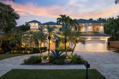 10301 Blue Palm Street, Plantation – sold