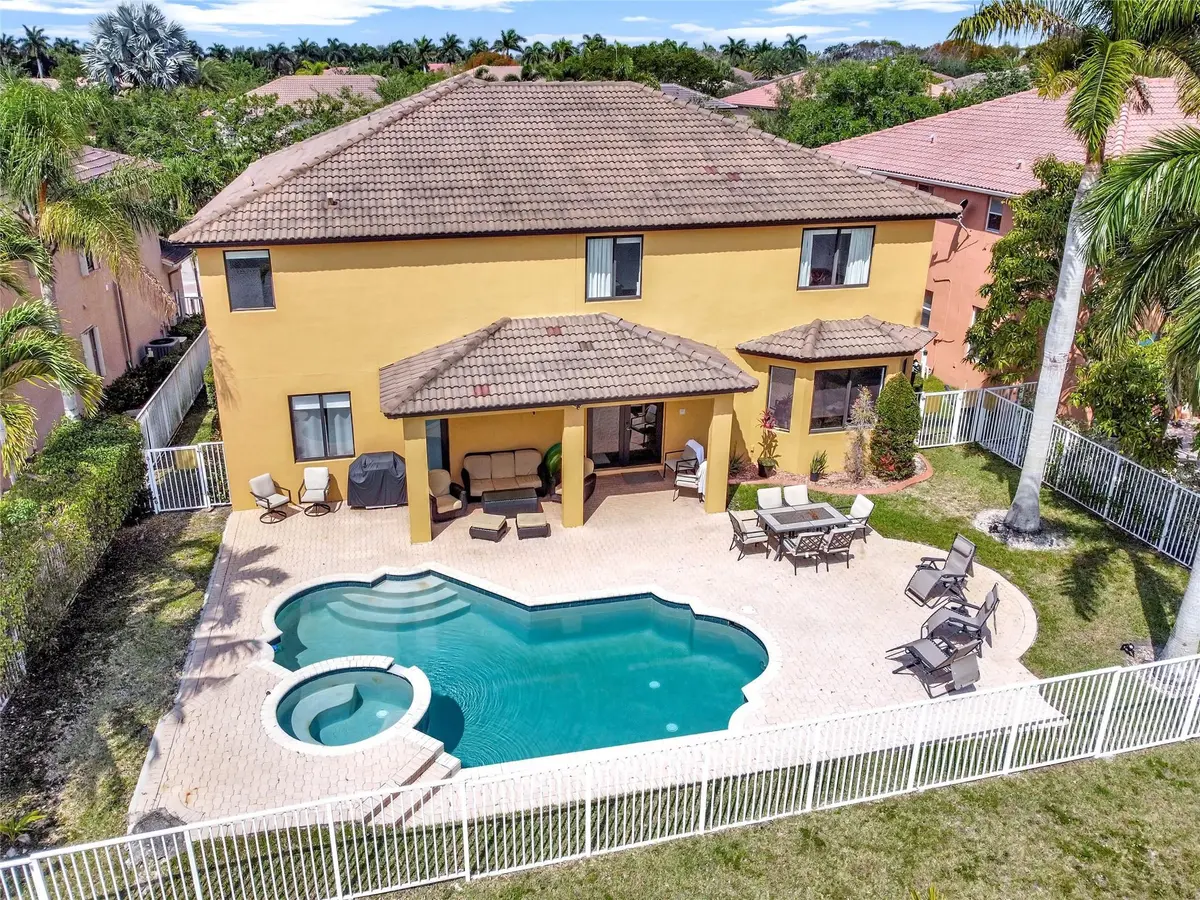 Photo 2 at 3872 W Hibiscus Street, Weston