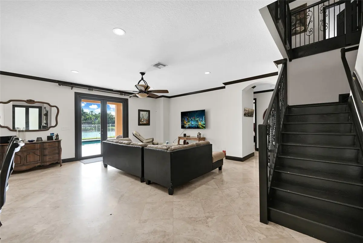 Photo 3 at 3872 W Hibiscus Street, Weston