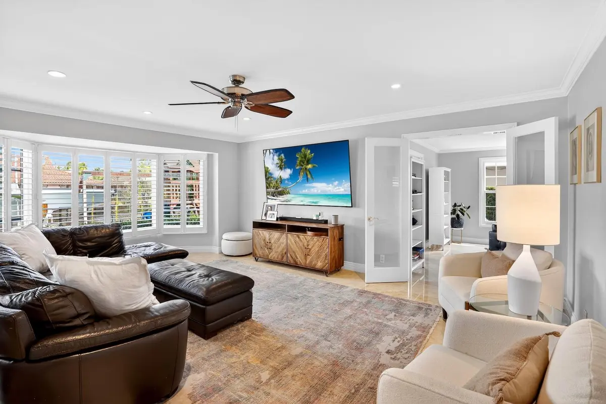 Photo 2 at 3041 NE 39th Street, Fort Lauderdale