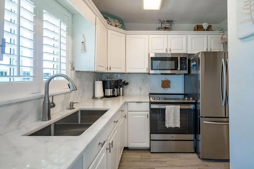 Photo 6 at 2100 NE 38th Street 229, Lighthouse Point