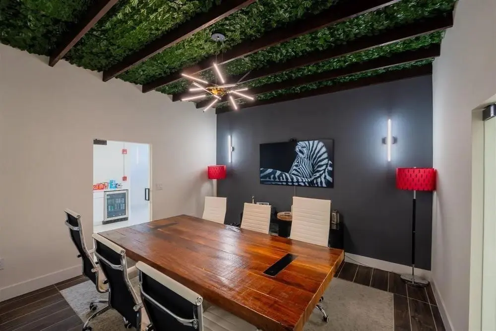 Photo 6 at 325 SW 26th Street, Fort Lauderdale