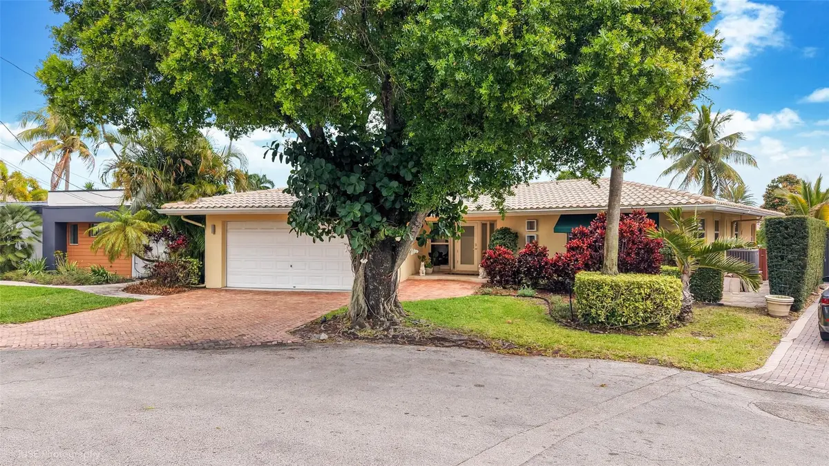 Photo 3 at 2108 NE 18th Avenue, Wilton Manors