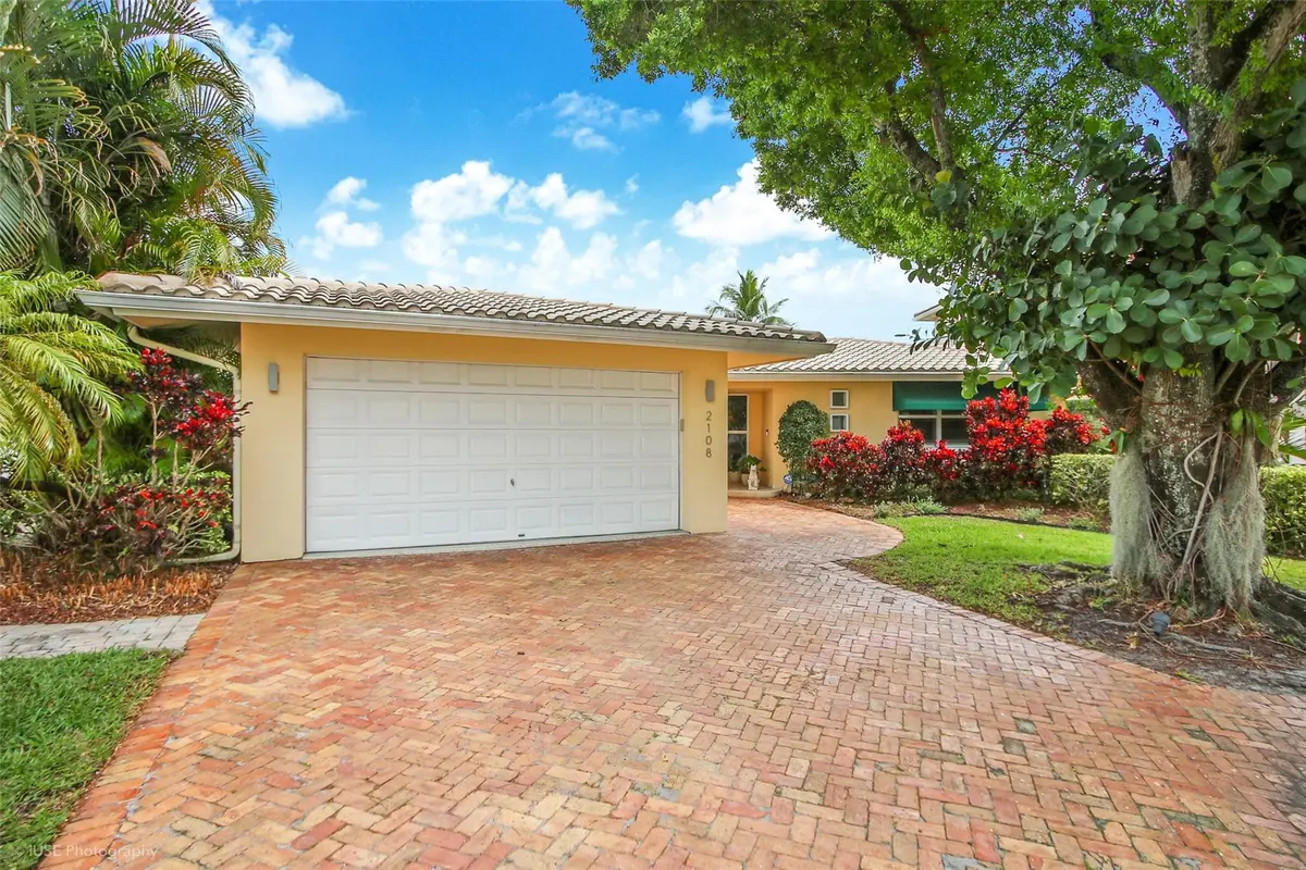 Photo 4 at 2108 NE 18th Avenue, Wilton Manors