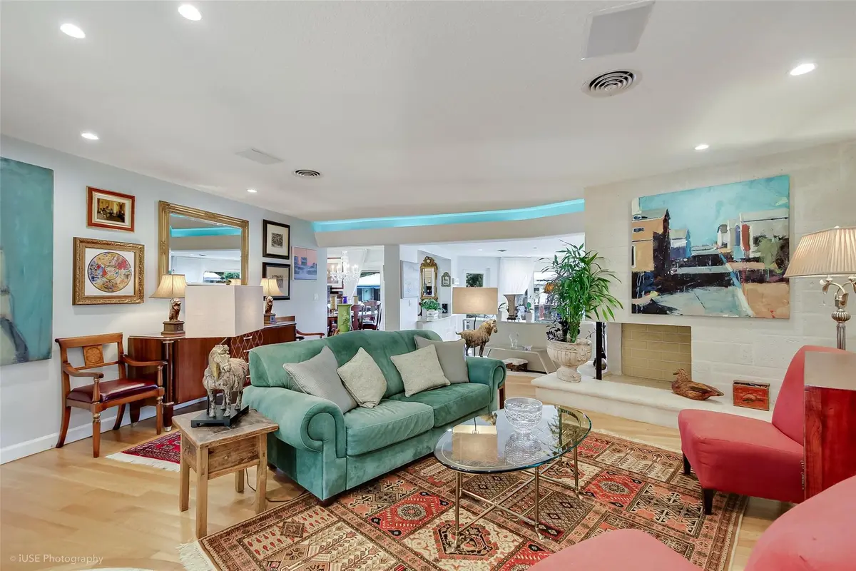Photo 8 at 2108 NE 18th Avenue, Wilton Manors