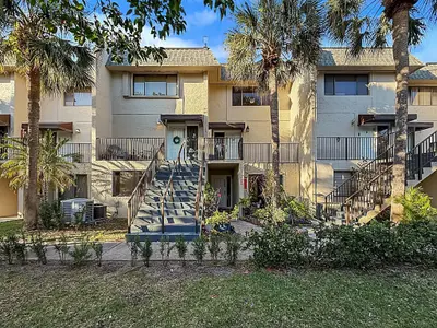 65 Deer Creek Road H206, Deerfield Beach – Condominium for sale