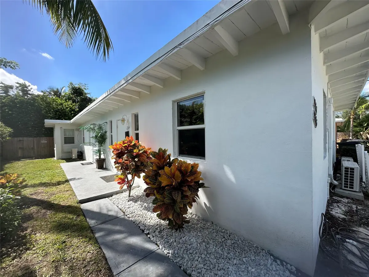 Photo 1 at 234 NE 5th Terrace, Delray Beach