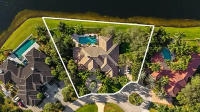 3060 Paddock Road, Weston – sold