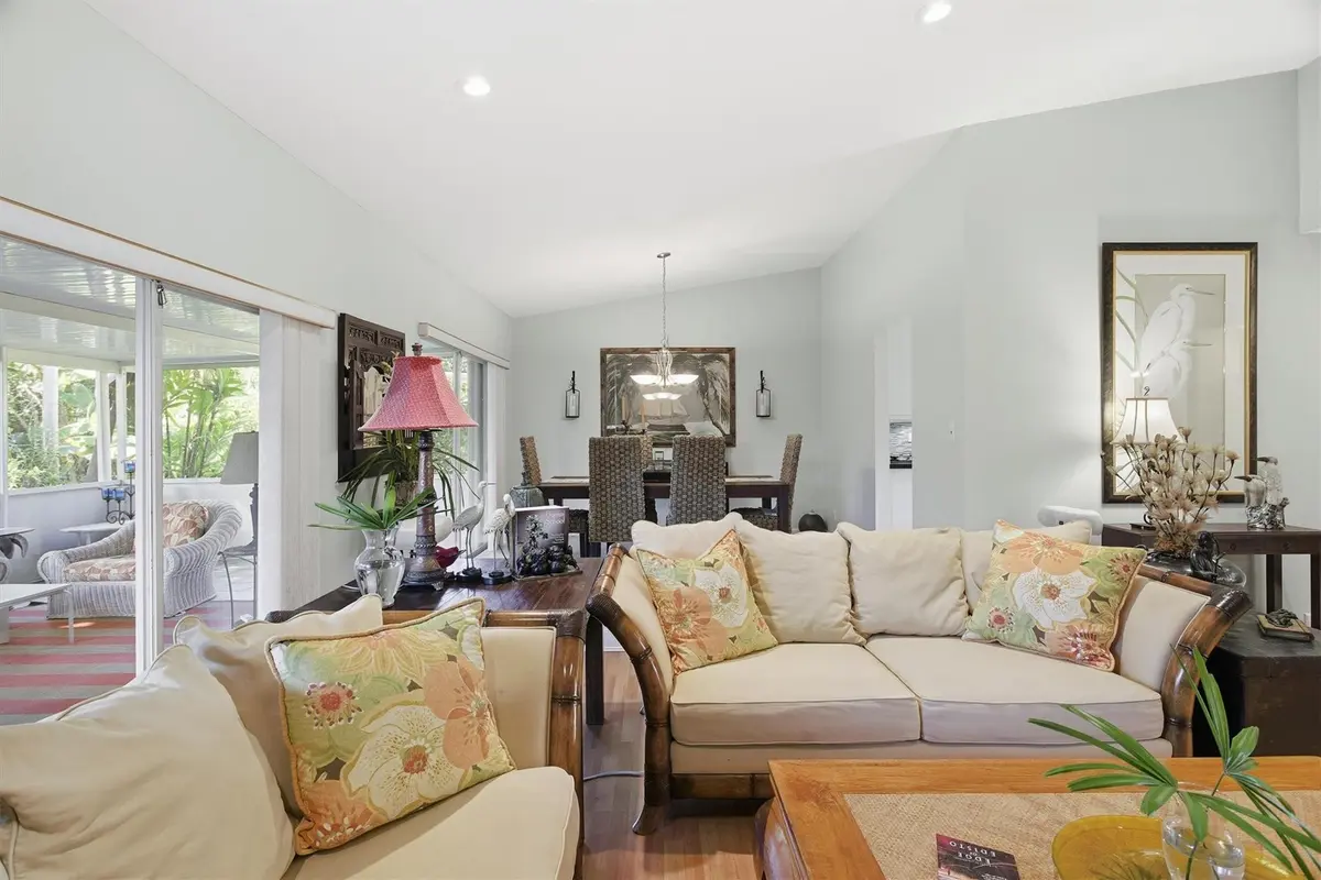 Photo 6 at 4803 Queen Palm Lane, Tamarac