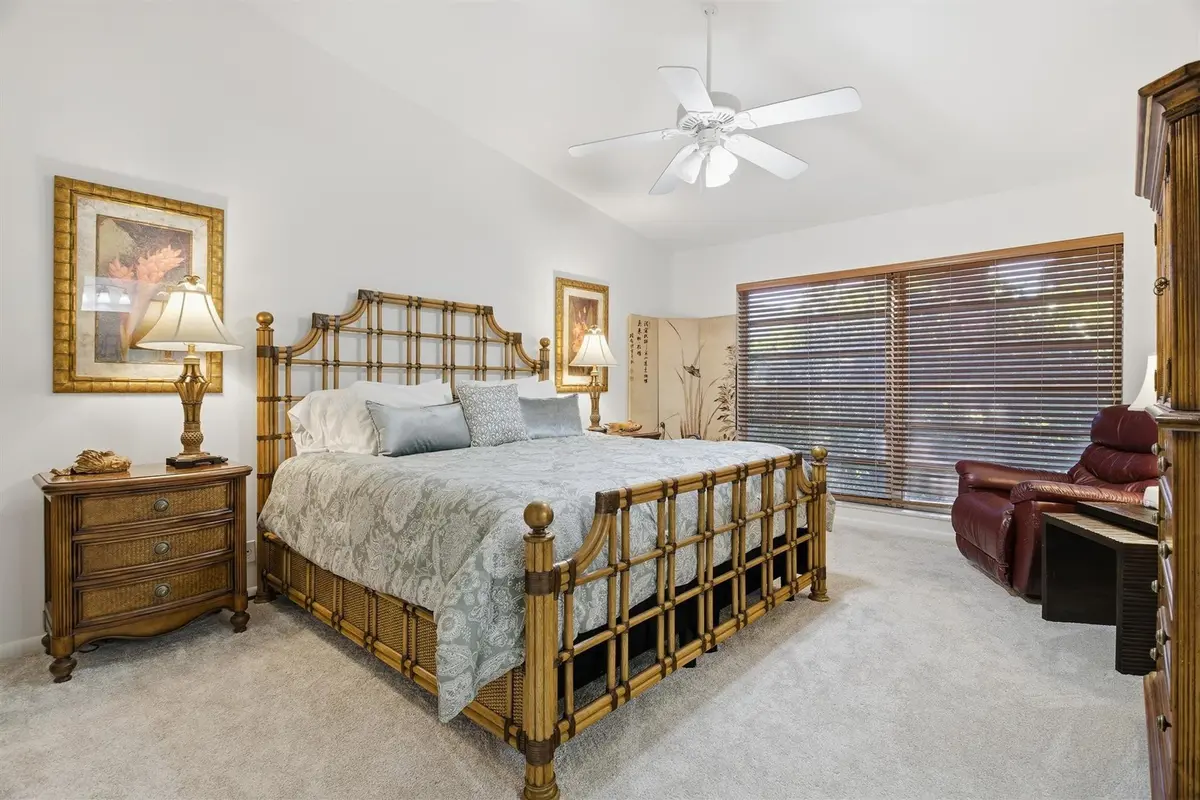Photo 8 at 4803 Queen Palm Lane, Tamarac