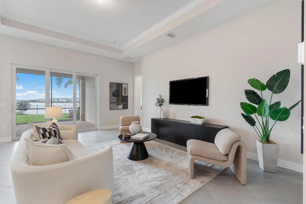 Photo 1 at 10390 Northbrook Circle, Palm Beach Gardens