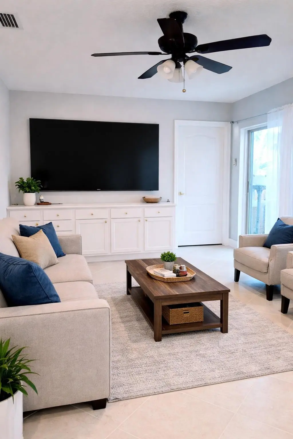 Family Room at 11240 Reveille Road, Cooper City
