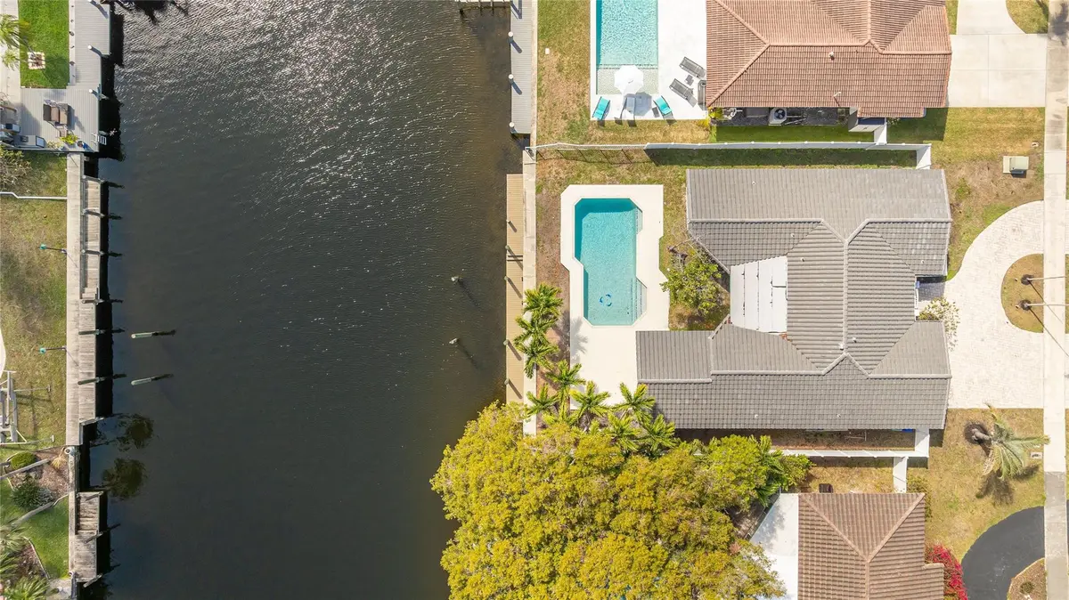 Photo 5 at 360 SE 5th Avenue, Pompano Beach