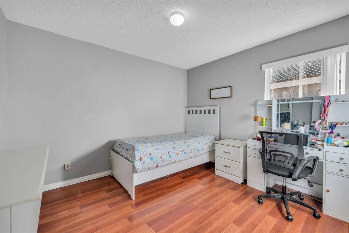 Photo 5 at 1665 Zenith Way, Weston