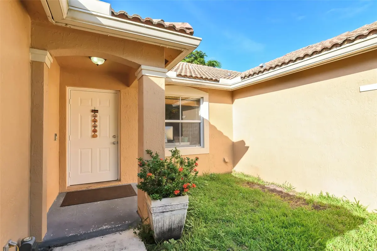 Photo 20 at 1665 Zenith Way, Weston
