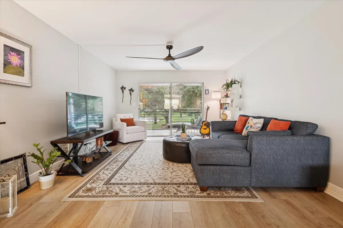 Photo 3 at 2202 Lucaya Bend L2, Coconut Creek