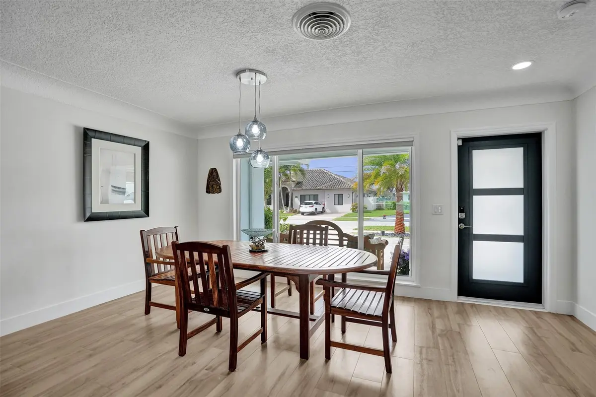 Photo 7 at 400 SE 5th Terrace, Pompano Beach