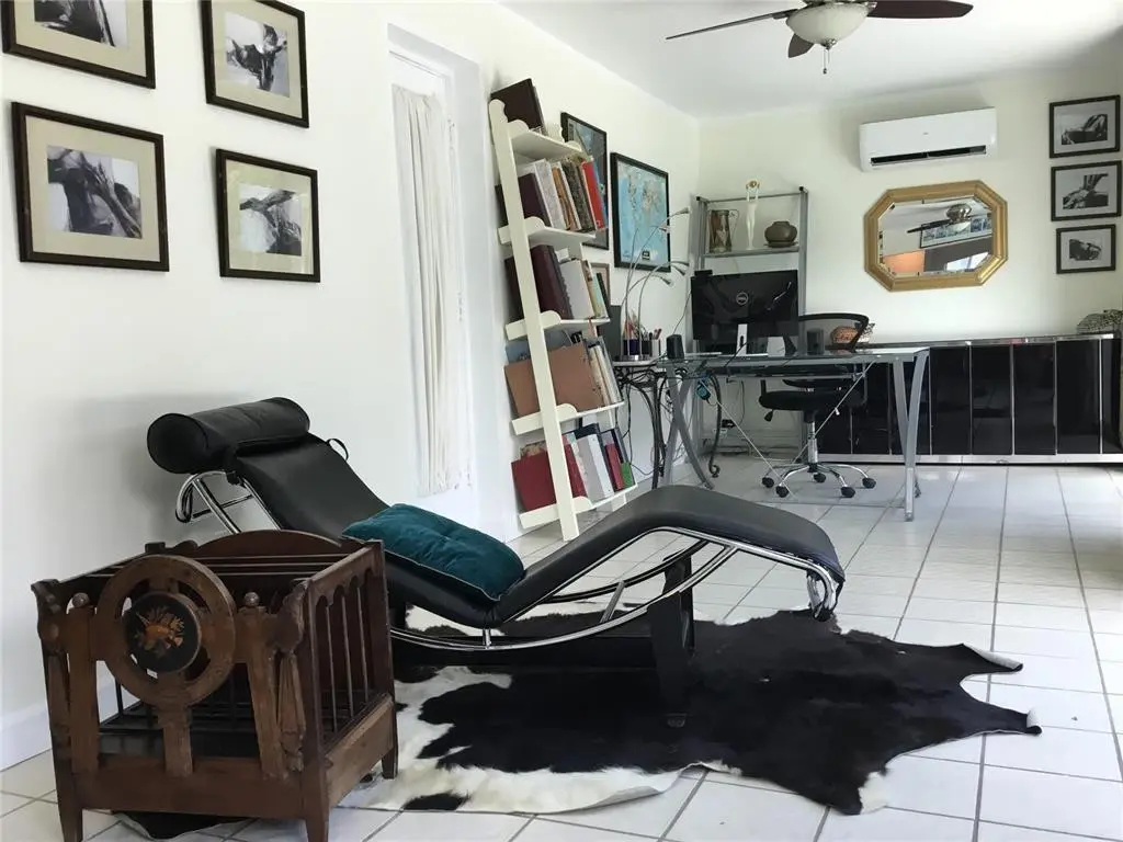 Photo 4 at 1250 Arthur Street, Hollywood