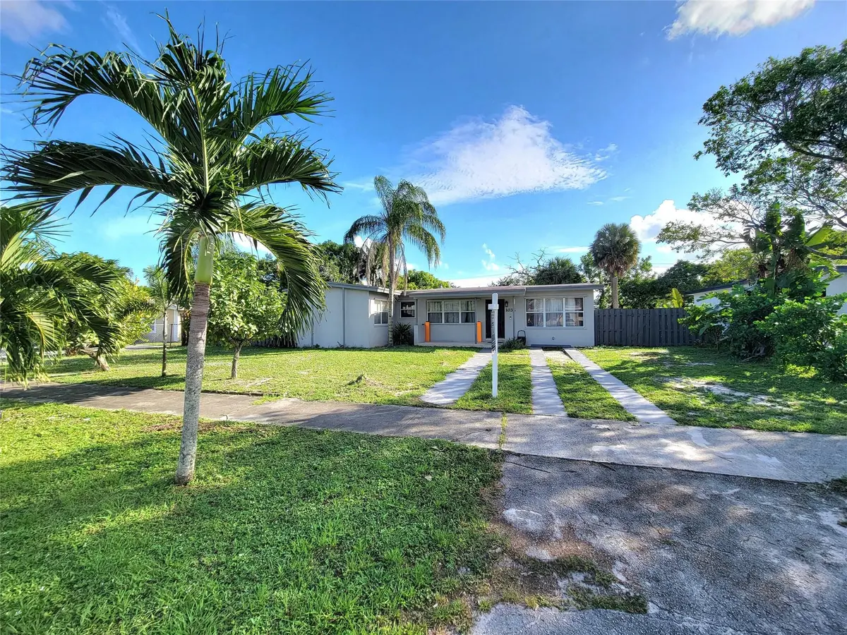 Photo 1 at 1036 NW 13th Street, Fort Lauderdale