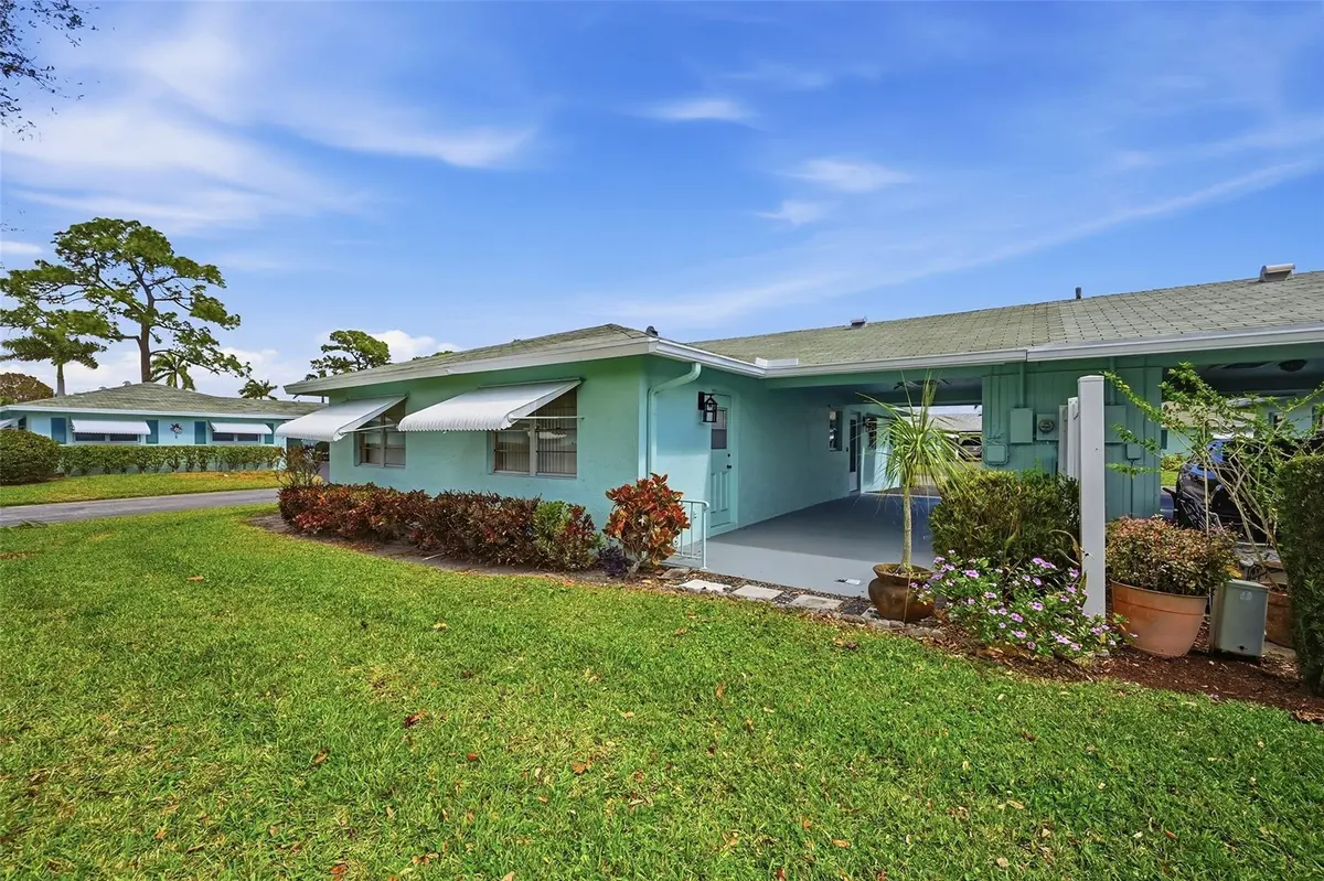 Photo 6 at 602 Hummingbird Lane 602, Delray Beach